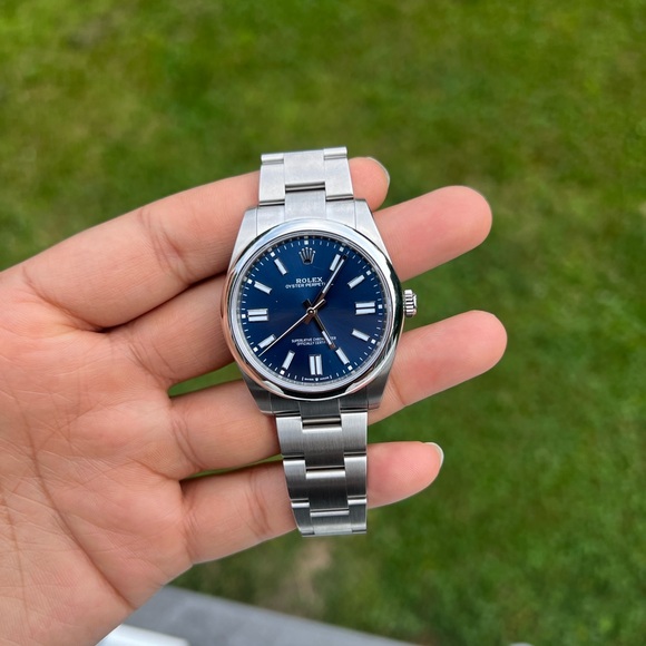 Rolex Oyster Perpetual 41 Bright Blue Dial, Steel, 124300 with card new watch - Picture 16 of 17